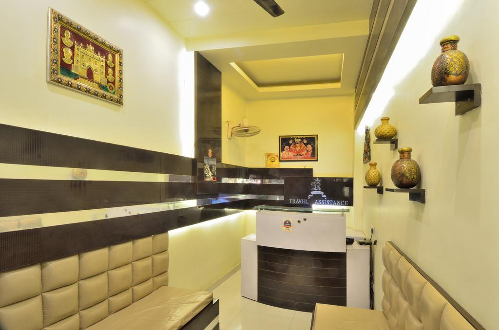 Hotel Roopa International อัมริตสา ภายนอก รูปภาพ