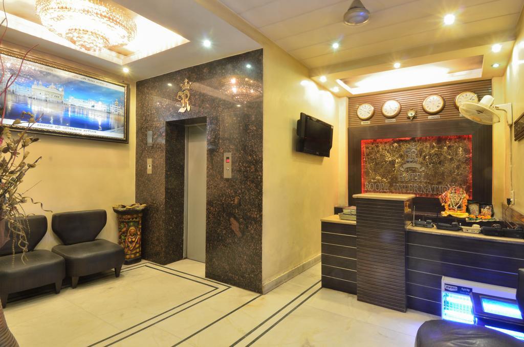 Hotel Roopa International อัมริตสา ภายนอก รูปภาพ